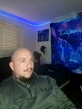 Snapshot of Spunonymous chatting on 1, 1, 2025 Spunonymous online show from 1, 1, 2025