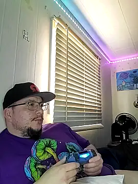 Snapshot of Spunonymous chatting on 28, 2, 2025 Spunonymous online show from 28, 2, 2025