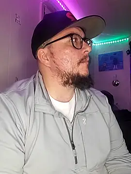 Snapshot of Spunonymous chatting on 23, 3, 2025 Spunonymous online show from 23, 3, 2025