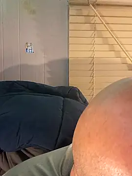 Snapshot of Spunonymous chatting on 29, 9, 2025 Spunonymous online show from 29, 9, 2025