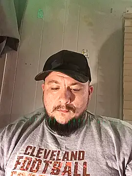 Snapshot of Spunonymous chatting on 12, 10, 2025 Spunonymous online show from 12, 10, 2025