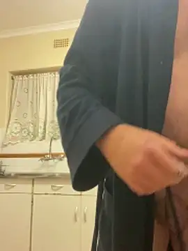 sexycouple109 online show from 20, 4, 2026