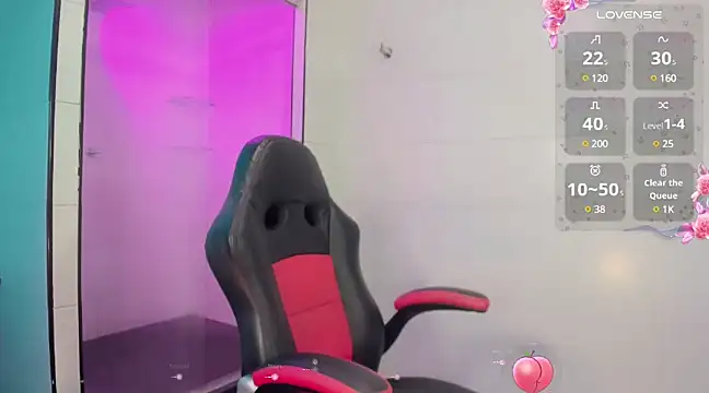 Snapshot of khiara_moretti chatting on 12, 3, 2025 khiara moretti online show from 12, 3, 2025