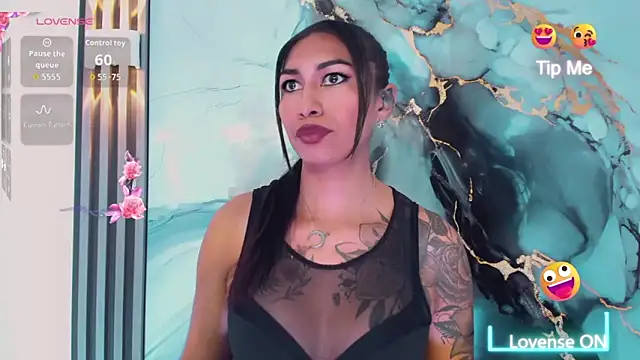 Snapshot of khiara_moretti chatting on 2, 2, 2026 khiara moretti online show from 2, 2, 2026