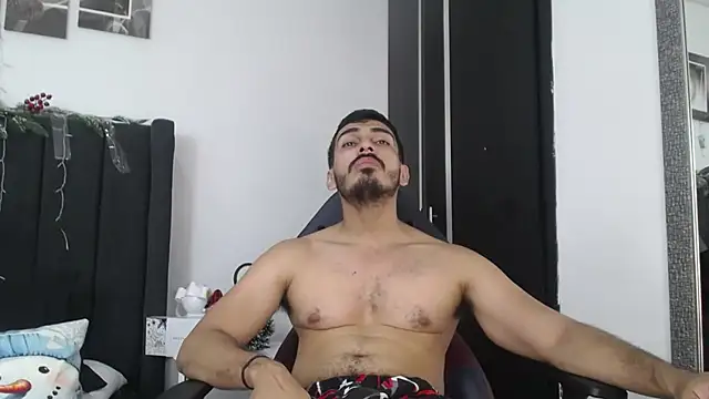 Snapshot of muscle_ares chatting on 29, 12, 2024 muscle ares online show from 29, 12, 2024