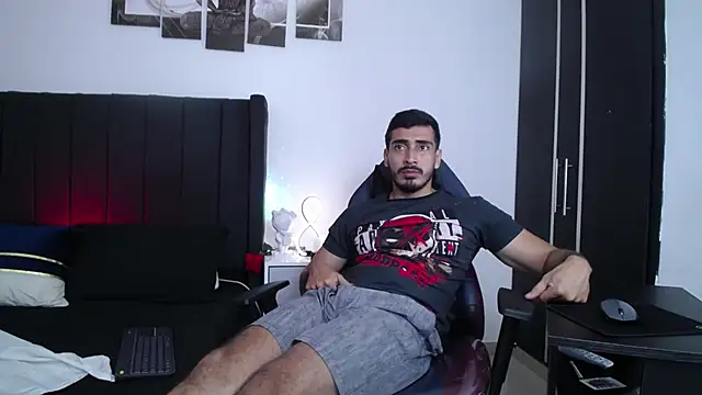 Snapshot of muscle_ares chatting on 14, 2, 2025 muscle ares online show from 14, 2, 2025