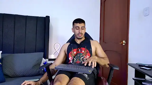 Snapshot of muscle_ares chatting on 11, 11, 2025 muscle ares online show from 11, 11, 2025