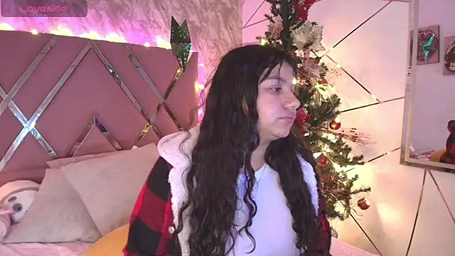 Snapshot of Miaa_Smiith1 chatting on 22, 12, 2024 Miaa Smiith1 online show from 22, 12, 2024