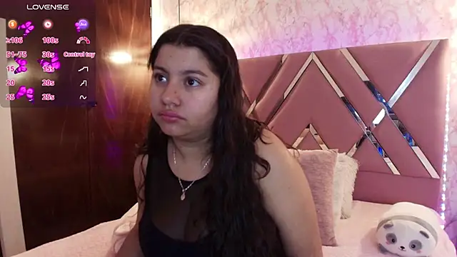 Snapshot of Miaa_Smiith1 chatting on 4, 3, 2025 Miaa Smiith1 online show from 4, 3, 2025