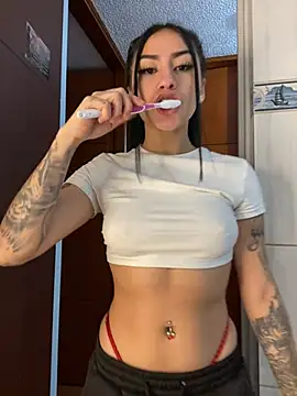 Bunny sexy01 online show from 14, 2, 2026