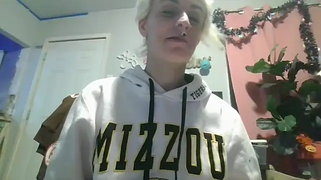 Snapshot of watermellonpussy chatting on 24, 2, 2026 watermellonpussy online show from 24, 2, 2026