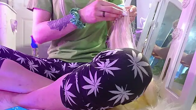 Snapshot of watermellonpussy chatting on 2, 3, 2026 watermellonpussy online show from 2, 3, 2026