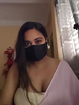 Snapshot of SimaRoy- chatting on 5, 10, 2025 SimaRoy- online show from 5, 10, 2025