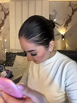 Snapshot of GabriellaFerrer chatting on 6, 2, 2025 GabriellaFerrer online show from 6, 2, 2025