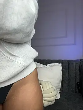 GabriellaFerrer online show from 2, 2, 2026