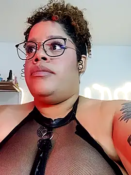 Dirty sara17 online show from 6, 2, 2026