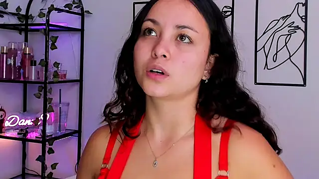 Megan Rodrigo online show from 2, 10, 2025