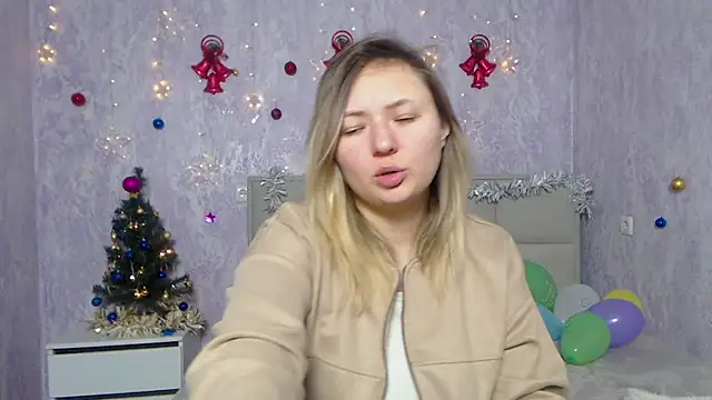 Snapshot of SallyVerda chatting on 10, 1, 2025 SallyVerda online show from 10, 1, 2025