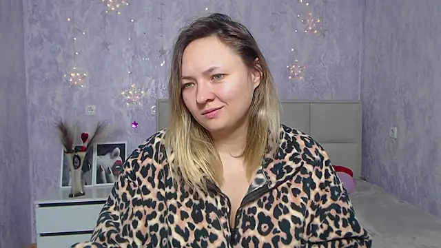 Snapshot of SallyVerda chatting on 14, 1, 2025 SallyVerda online show from 14, 1, 2025