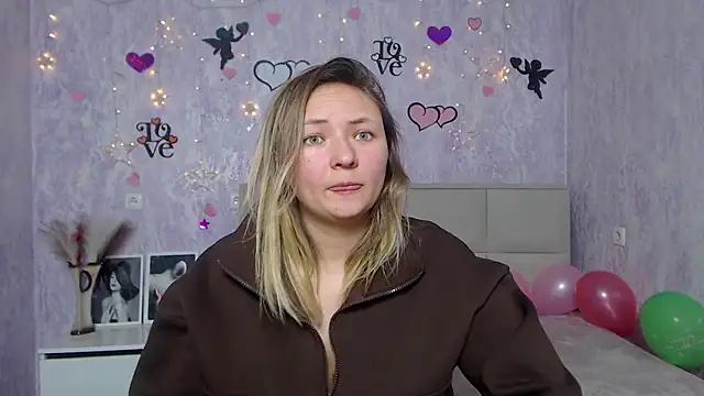 Snapshot of SallyVerda chatting on 31, 1, 2025 SallyVerda online show from 31, 1, 2025