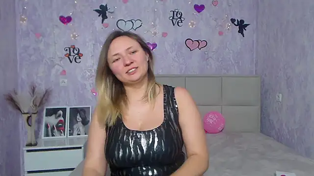 Snapshot of SallyVerda chatting on 14, 2, 2025 SallyVerda online show from 14, 2, 2025
