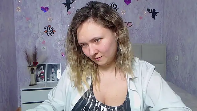 Snapshot of SallyVerda chatting on 27, 2, 2025 SallyVerda online show from 27, 2, 2025