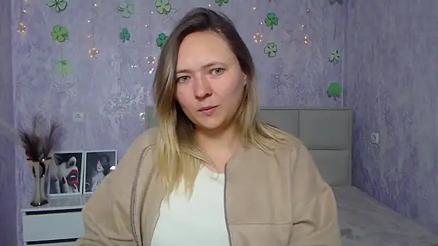 Snapshot of SallyVerda chatting on 16, 3, 2025 SallyVerda online show from 16, 3, 2025