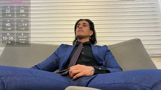 Tom blunt96 online show from 8, 2, 2025