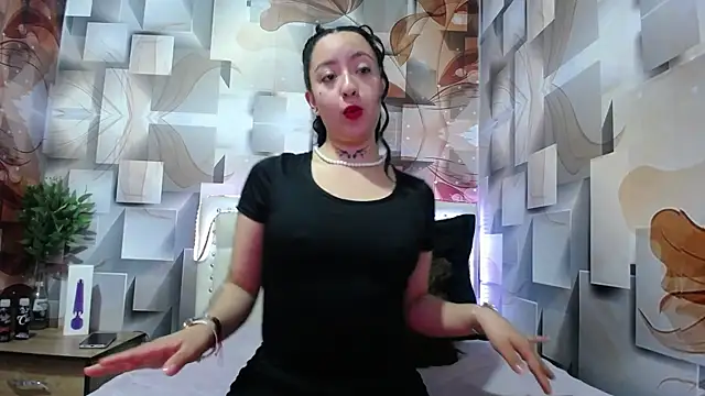 Snapshot of to_k_io_ chatting on 29, 9, 2025 to k io  online show from 29, 9, 2025