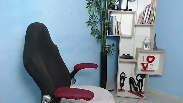 Snapshot of bbw_charlote chatting on 21, 1, 2025 bbw charlote online show from 21, 1, 2025