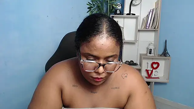Snapshot of bbw_charlote chatting on 24, 1, 2025 bbw charlote online show from 24, 1, 2025