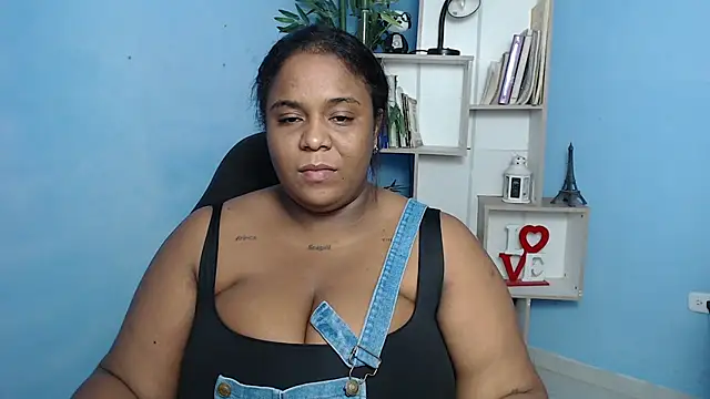 Snapshot of bbw_charlote chatting on 28, 1, 2025 bbw charlote online show from 28, 1, 2025