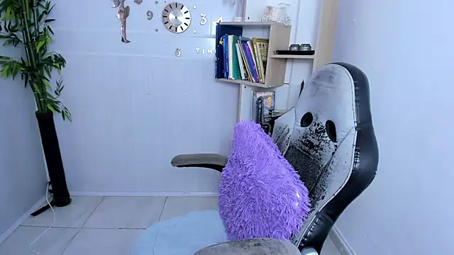 bbw charlote online show from 22, 7, 2026