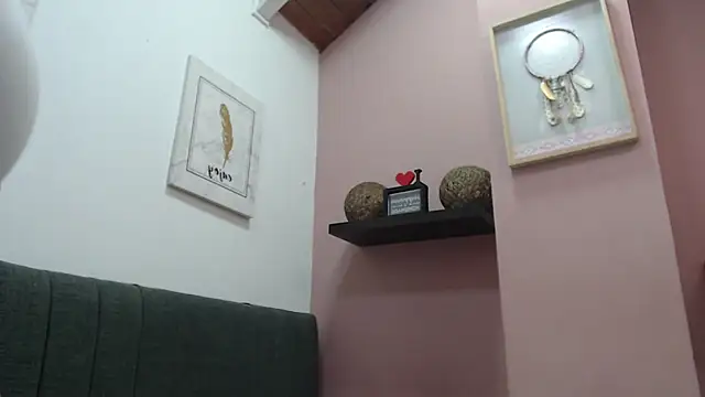 Snapshot of kate_stam chatting on 10, 11, 2025 kate stam online show from 10, 11, 2025