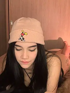 Snapshot of Ambar_R0SSE chatting on 5, 3, 2025 Ambar R0SSE online show from 5, 3, 2025