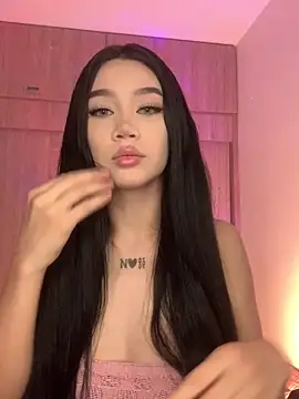 Snapshot of Ambar_R0SSE chatting on 7, 3, 2025 Ambar R0SSE online show from 7, 3, 2025