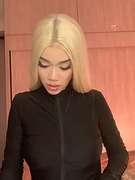 Snapshot of Ambar_R0SSE chatting on 12, 3, 2025 Ambar R0SSE online show from 12, 3, 2025