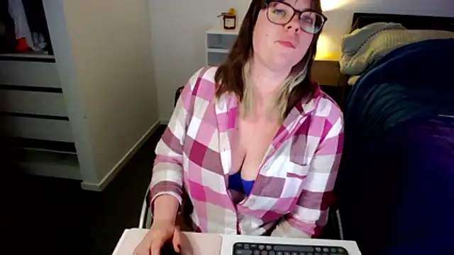XxxAprilxxX online show from 8, 6, 2026