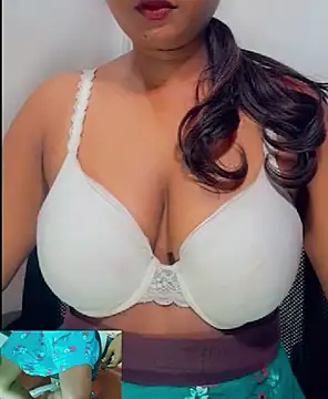 SLteena online show from 7, 4, 2026