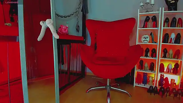 Snapshot of MistressAndre chatting on 30, 9, 2025 MistressAndre online show from 30, 9, 2025