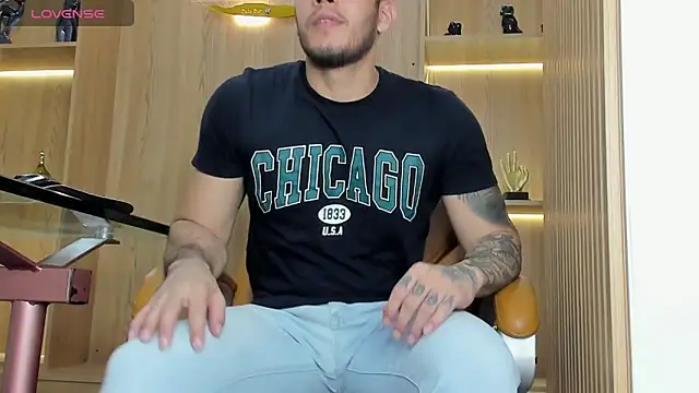 Snapshot of George_Diesell chatting on 27, 2, 2025 George Diesell online show from 27, 2, 2025