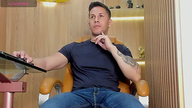 Snapshot of George_Diesell chatting on 11, 3, 2025 George Diesell online show from 11, 3, 2025