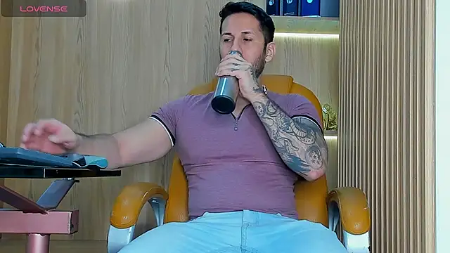 Snapshot of George_Diesell chatting on 12, 2, 2026 George Diesell online show from 12, 2, 2026