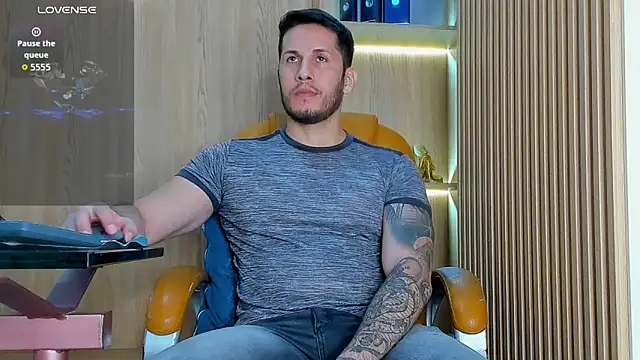 Snapshot of George_Diesell chatting on 13, 2, 2026 George Diesell online show from 13, 2, 2026