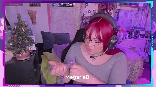 MegariaB online show from 21, 12, 2024