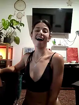 Snapshot of latinkiera chatting on 13, 2, 2025 latinkiera online show from 13, 2, 2025