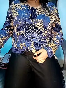 Dayna-36 online show from 1, 1, 2025