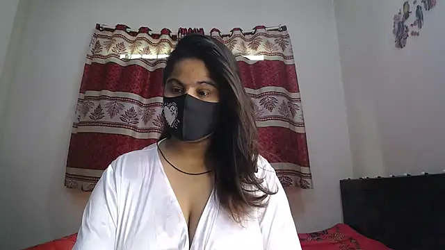 Snapshot of Dayna-36 chatting on 20, 11, 2025 Dayna-36 online show from 20, 11, 2025