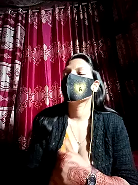 Snapshot of Depte- chatting on 1, 2, 2025 Depte- online show from 1, 2, 2025