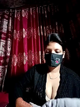 Snapshot of Depte- chatting on 5, 2, 2025 Depte- online show from 5, 2, 2025
